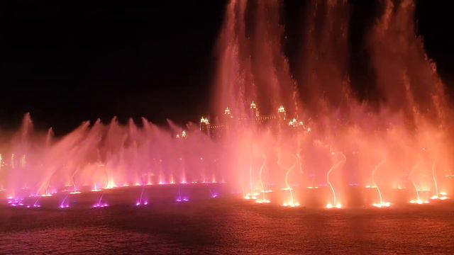 The Pointe Palm Jumeirah water fountain смотреть онлайн