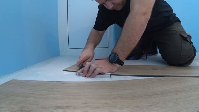 Пол на балконе.Укладка ПВХ плитки на пол. Арт винил Таркетт. смотреть онлайн