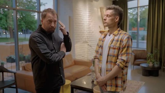 Незнайка столкнулся с философией... ;) Когда даже не в состоянии понять идею, о которой говорят. :) смотреть онлайн