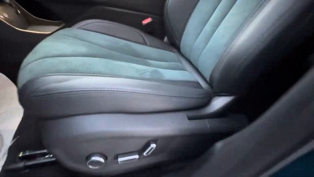 Geely Monjaro изумруд от “Volvo” смотреть онлайн