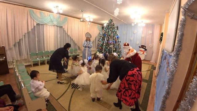 Первый утренник Детский сад "Звездочка" г.Байконур смотреть онлайн