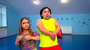 Мини Hulk жели СВЕ ИЗБАЦИТИ ИЗ КАМПУСА! 😱 Почиње школски тест | KiKiDo Campus Serbian