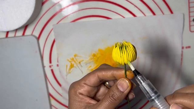 Sugar flower | peony flower | open peony | yellow peony lotus flower | peony cake topper смотреть онлайн