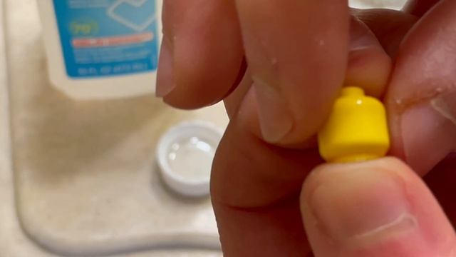 How to Safely and Effectively Remove Sharpie Permanent Marker From Your Lego Minifigures! It Works! смотреть онлайн