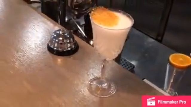 Украшение коктейля, Любимый бар, #coffee#drink смотреть онлайн