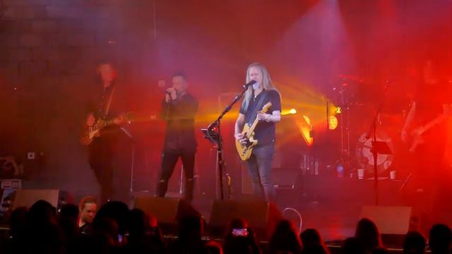 Jerry Cantrell (2022) Ace of Spades Sacramento смотреть онлайн