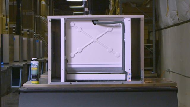 Ice-O-Matic Elevation Series De-Scaling and Sanitizing смотреть онлайн