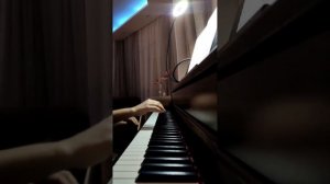 Я куплю тебе дом (Лесоповал) и Есть только миг (Александр Зацепин) | на пианино