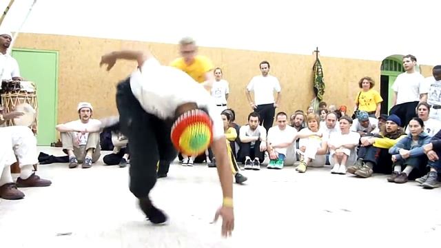 Boneco & Tiger (Capoeira Angola Warsaw) 2 смотреть онлайн