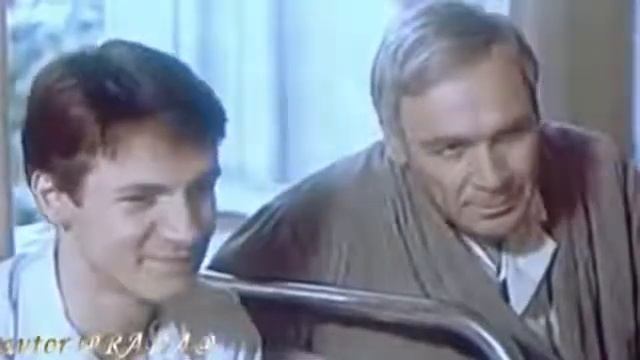 Михай Волонтир Нас не нужно жалеть смотреть онлайн