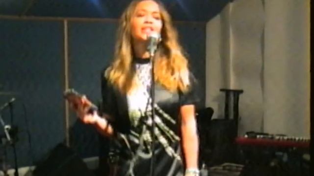 RITA ORA | Video Diary #8 смотреть онлайн