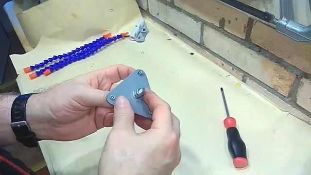 Штатив для камеры, смартфона и фотоаппарата своими руками смотреть онлайн