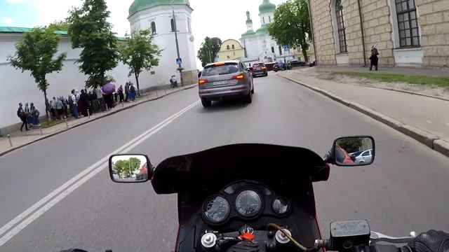 Тест-драйв Suzuki RF 400 смотреть онлайн