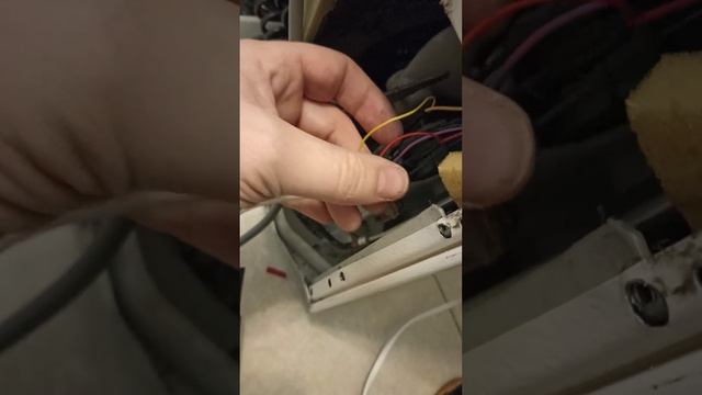 Установка обманки на холодильник LG с инверторным мотором.