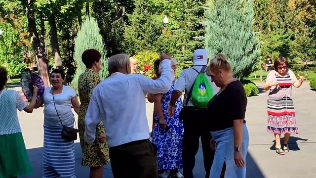 АБИ ДІВКА БУЛА ГОЖА! 20 АВГУСТА 2023 ТАНЦЫ ХАРЬКОВ УКРАИНА смотреть онлайн