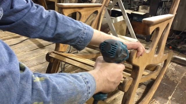 Кресло укачай-ка)))