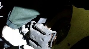 Volkswagen Passat B6.Электромотор ручника.Снятие,обслуживание./The handbrake electric motor.Service