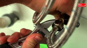 Установка фильтра Аквафор Фаворит