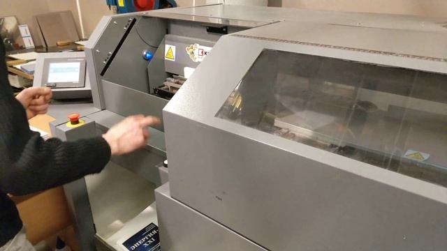 Термоклеевой переплет книг (КБС) в типографии Кварта, Воронеж