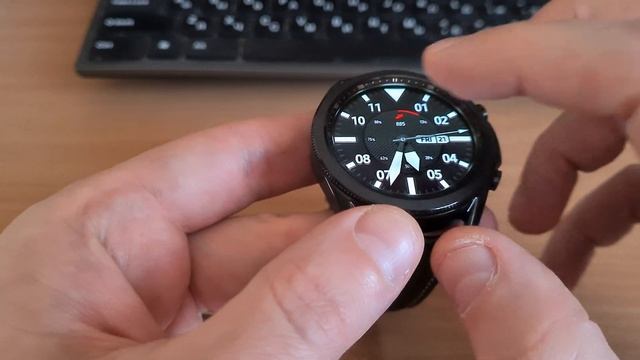 Распаковка смарт-часов SamsungGalaxy Watch 3 (предзаказ) смотреть онлайн