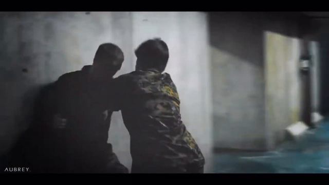 Lovely | Aris Jones смотреть онлайн