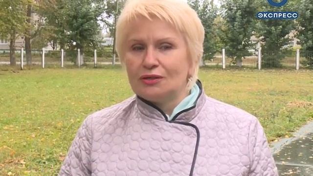Пензенский Союз садоводов России подарил школе в Заре саженцы деревьев смотреть онлайн