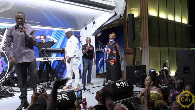 David Rudder At Orlando Carnival Downtown Back In Time Lime part 1 смотреть онлайн