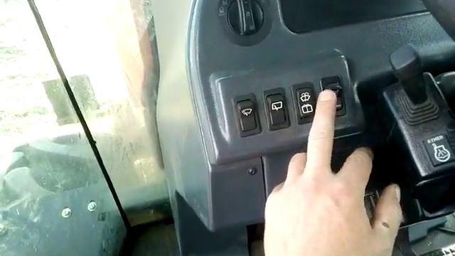 Где я пропадал и Небольшой обзор трактора РОСТСЕЛМАШ-2375 для самодельщиков. смотреть онлайн