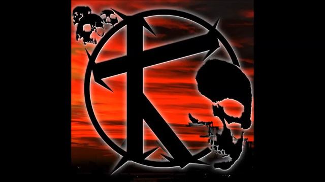 Total Komplet - Mavet смотреть онлайн