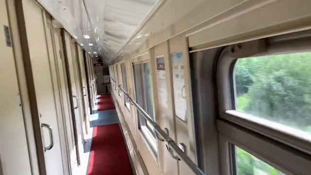 Двухэтажный поезд N104 Адлер - Москва