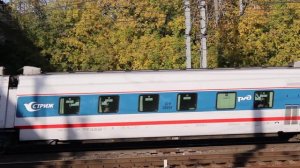 «Опаздывающий Стриж!«Электровоз ЭП20-012 со скоростным поездом №713 «Стриж» проследует станцию Химк