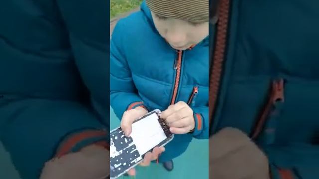 разбиваю телефон часть 2 смотреть онлайн