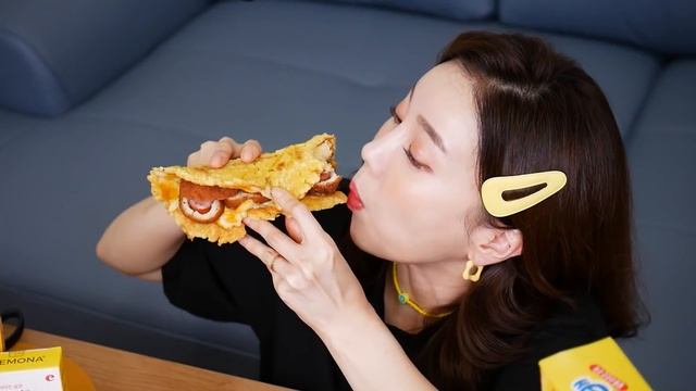 RUS SUB) желтизна́ Южная круглосуточный магазин рамён ку́хня Есть Ssoyoung