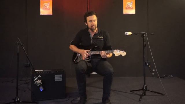 FENDER AFFINITY FAT STRAT HSS RW METALLIC BLACK SPARKLE - QUICK REVIEW смотреть онлайн