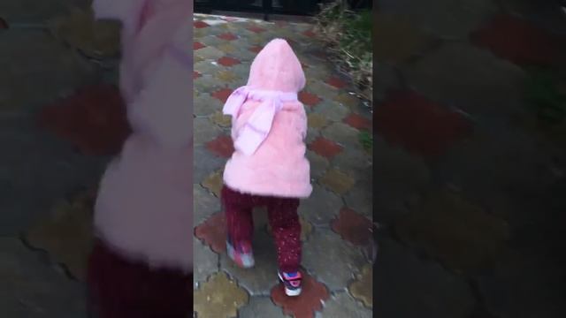 Güneş lina bin git kullanıyor смотреть онлайн