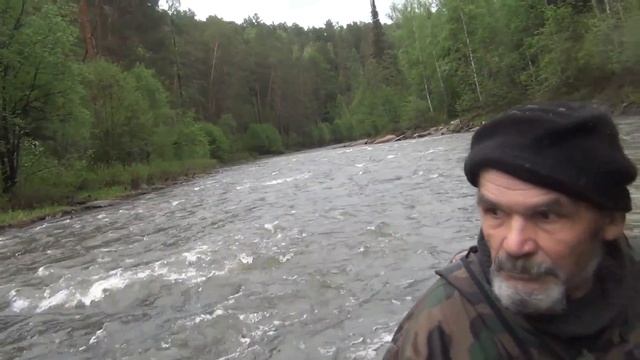 ГЛАВНОЕ не ПЕРЕВЕРНУТЬСЯ - ПОРОГ РЕКИ - СТОП и СЕЛИ на КАМЕНЬ ТАЙГА - РЕЗИНОВАЯ ЛОДКА ПВХ 15 - 143 смотреть онлайн