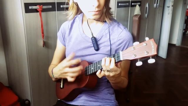 Creep - Radiohead (cover ukelele) смотреть онлайн