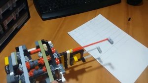 Автоматическая коробка передач из LEGO Technic (8 передач).