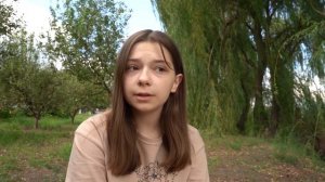 Сиреноголовые против двух подруг!