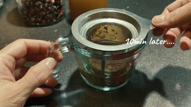 [DIY] Revitalize Your Skin With This Herbal Skin Mist | For Glowing Skin