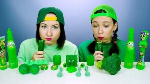 Зеленая Еда Челлендж || Едим Конфеты Одного Цвета Весь День! Цветной Челлендж от Пико Поки
