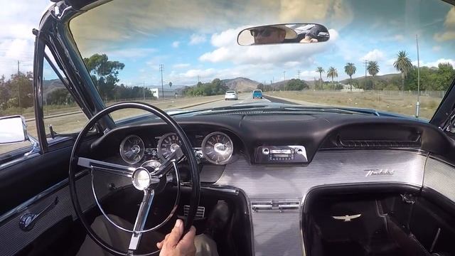 1963 Ford Thunderbird -- freeway driving смотреть онлайн