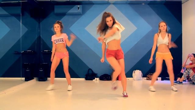TWERK. Катя Шошина. BOOTY смотреть онлайн