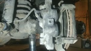 Замена пыльника суппорта на УАЗе.