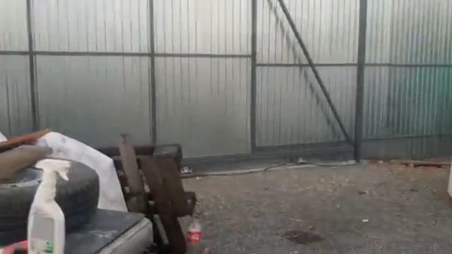 Забор из оцинкованного профнастила высотой 3 метра. смотреть онлайн