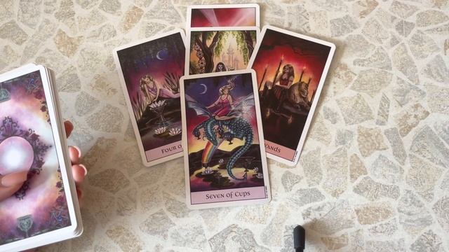 Что он чувствует ко мне сегодня? Что на сердце???♥️Таро смотреть онлайн