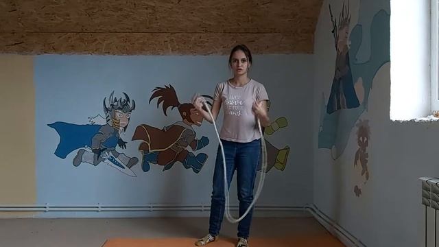 Учимся прыгать на скакалке (базовые прыжки) смотреть онлайн