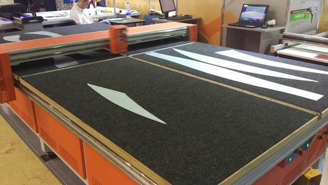 Glass cutting machine SHERHAN. Производство Россия смотреть онлайн