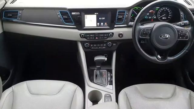 181D39171 - 2018 Kia Niro PHEV 5DR AUTO 23,900 смотреть онлайн