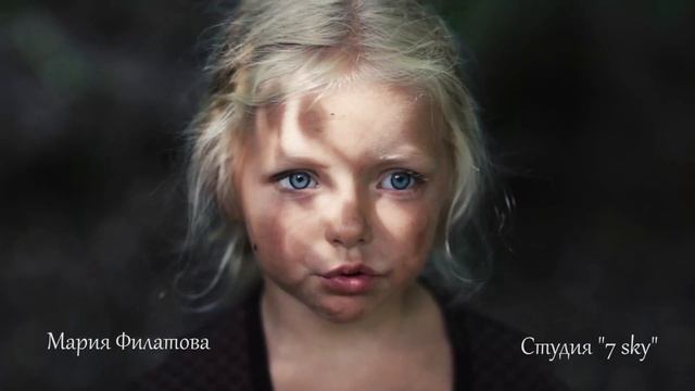 Машенька Филатова (4 года) читает стихотворение "Стакан молока" смотреть онлайн
